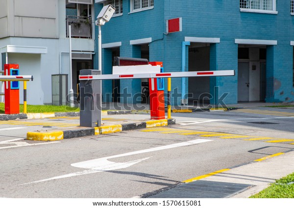 Rising Arm\
Access barrier control a car parking\
