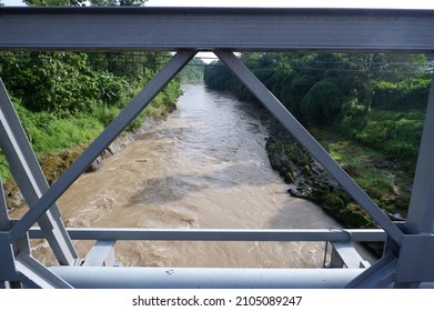 The River Comal In The Rainy Season