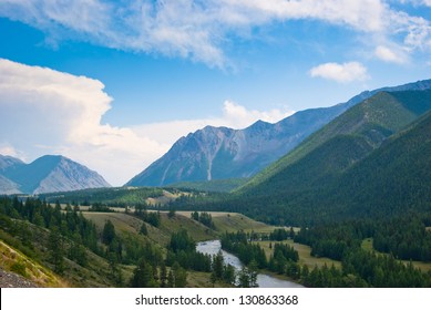 River Between Vranov Mountains Free Stock Photo | picjumbo