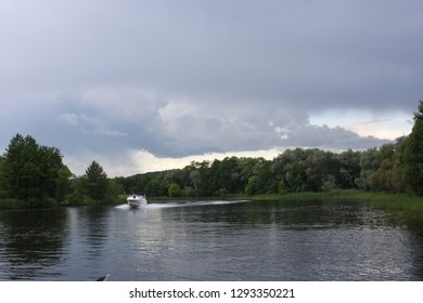 the river and the gray sky