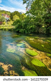 River Itchen Flowing Through The City Of Winchester In Hampshire, England, UK.