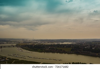 River Medway, Strood