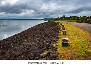 52 Supa dam Images, Stock Photos & Vectors | Shutterstock