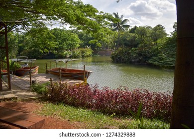 River side docks