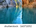 The river Verdon on the average current, between high walls of a canyon