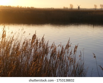 The River Yare At Sunset 2 