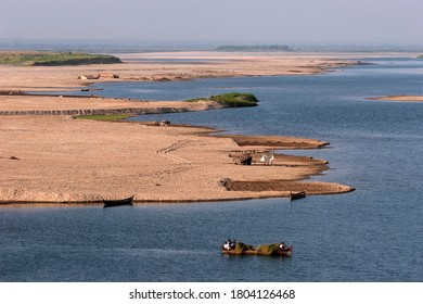 Riverbank Of Irrawaddy Or Ayeyarwaddy, Agriculture, Bagan, Mandalay Region, Myanmar