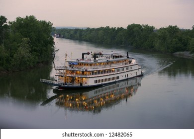 Riverboat On The Cumberland