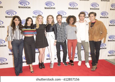 Riverdale Cast  Attends Riverdale Press Room At Wondercon In Anaheim Convention Center On March 31 2017. 