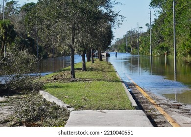 Road 776 Flooding Englewood Florida Hurricane Ian