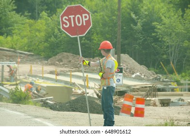 Road Construction Traffic Controller