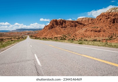 The Road into Ghost Ranch