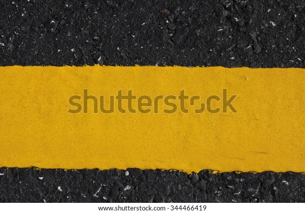 road line yellow reflectve / new mark yellow line\
reflex on road