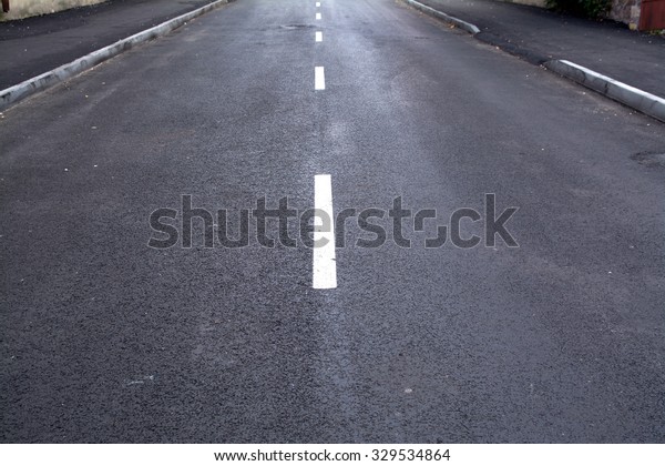 road\
markings
