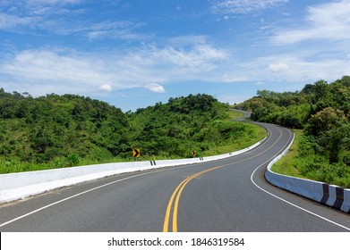 Road No.3 Or Beautiful Sky Road Over Top Of Mountains With Green Jungle. Road Trip On Mountain In Nan Province, Thailand.