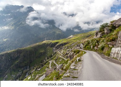 Road To Rohtang Pass. India.