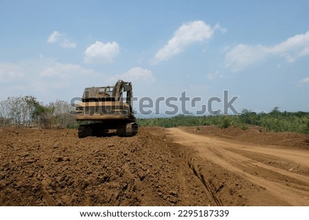 road and sewer construction projects using Hydraulic trackhoe excavator