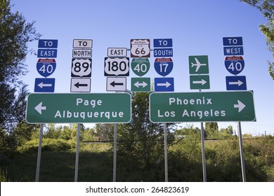 15,472 Confusing road signs Images, Stock Photos & Vectors | Shutterstock