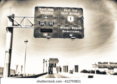 Road Signs Miami Moving Vehicle Stock Photo 412793851 | Shutterstock