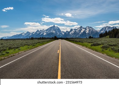 Road To The Tetons