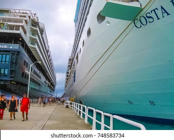 Cruise Liner Pool Images Stock Photos Vectors Shutterstock