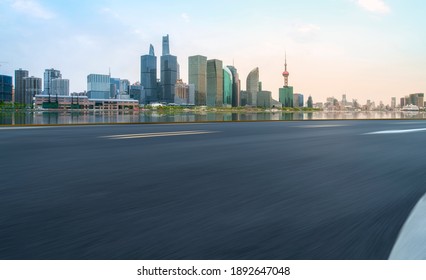 Roads and architectural landscape of modern Chinese cities
