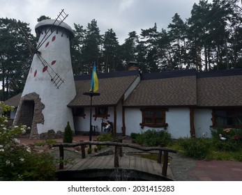 Roadside Cafe. Ukrainian Old Houses In The Forest With Thatched Roof. Cherkasy Ukraine June 28, 2021