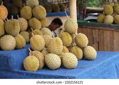 Roadside Durian Fruit Seller During The Day