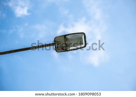 Unter Strom Technology