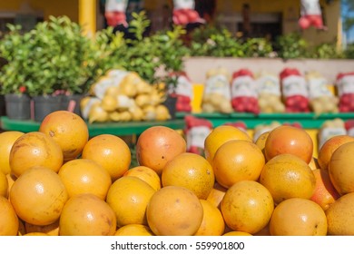 Roadside Market Stall With Oranges In Florida
