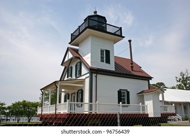 Roanoke River Lighthouse