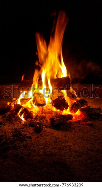 Roaring Fire Fire Pit South Africa Stock Photo Edit Now 776933209