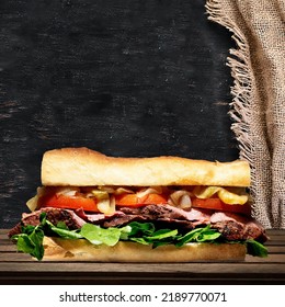 Roast Beef Sub With Lettuce Tomato  And Meat