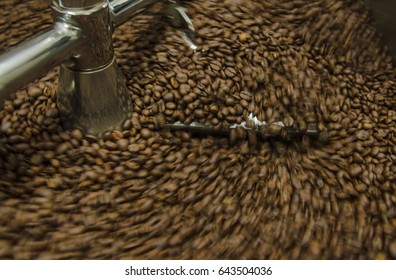 Roasted coffee beans