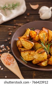 Roasted Potatoes With Rosemary And Garlic