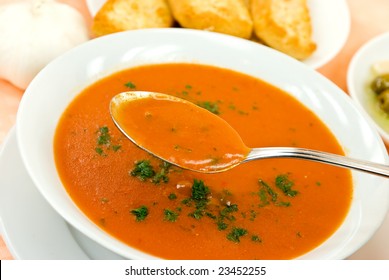 Roasted Red Pepper And Tomato Soup With Cream