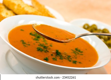 Roasted Red Pepper And Tomato Soup With Cream