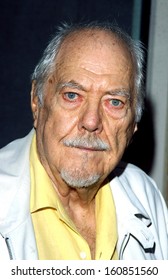 Robert Altman At The Premiere Of THE HUNTING OF THE PRESIDENT At The Skirball Center Of Performing Arts, NY June 16, 2004