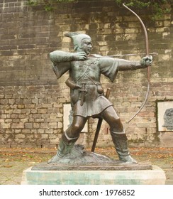 Robin Hood Statue Nottingham England