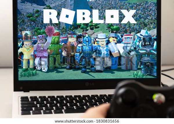 Roblox Notebook Screen Sao Paulo Brazil Stock Photo Edit Now 1830831656 - roblox logo green screen 2020