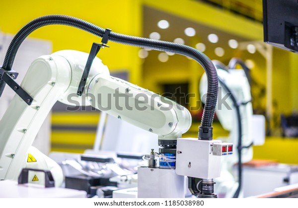 The robot arm on the\
production line