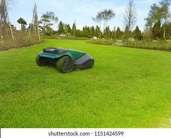 A Robot Technology Lawn Mowing Machine