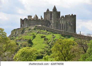 The Rock Of Cashel In Ireland .