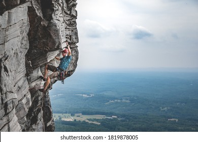 Rock Climber Pulls Daunting Move
