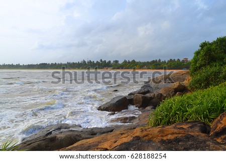 Rock coast. Big indian ocean waves. Sri Lanka