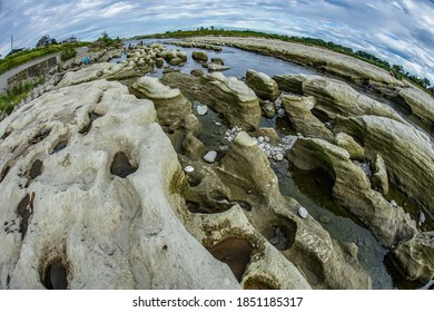 Rock Formations Band Of Tama River (Tokyo Akishima)