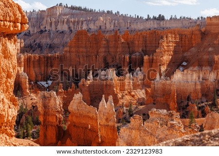 Rock formations and hoodoo’s from Queens Garden Trail in Bryce Canyon National Park in Utah during spring.
