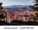 Rock formations and hoodoo’s from Under the Rim Trail in Bryce Canyon National Park in Utah during spring.
