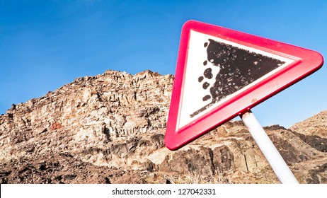 Rock Slide Sign - Warning Sign