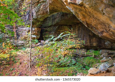 Rock Structures Located On Fern Bridge Hiking Trail In Carter Cave State Park, Kentucky.